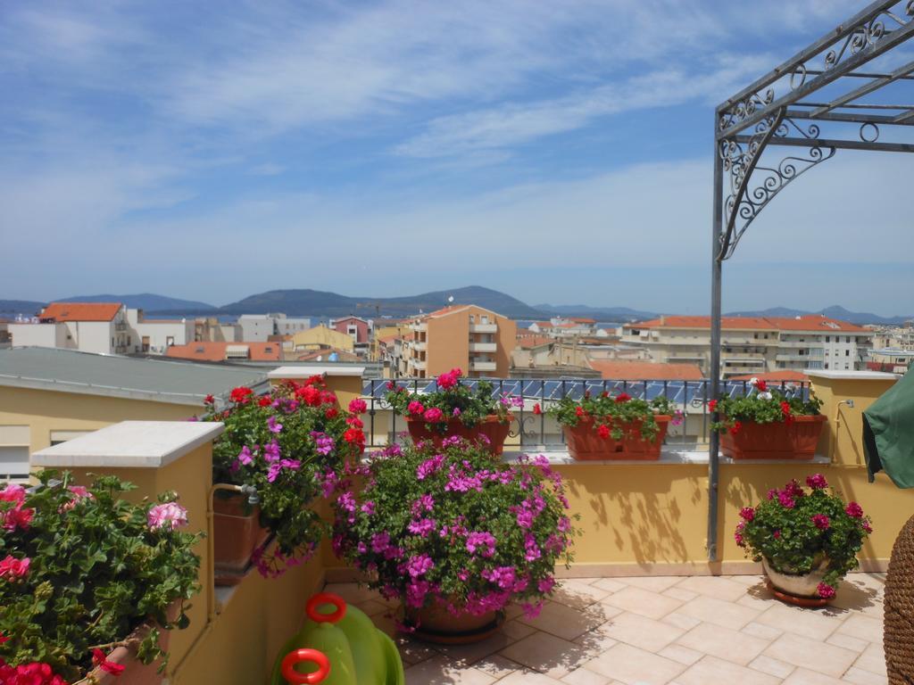 Ferienwohnung Casa I Gerani Vista Mare Alghero Exterior foto